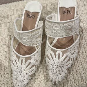 Women's White Embroidered Shoes